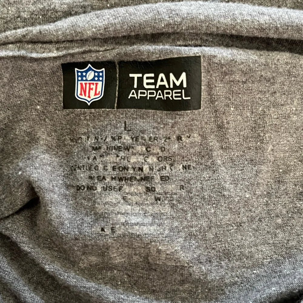 NFL Team Apparel- Chicago Bears hooded shirt men’s large - Picture 3 of 3